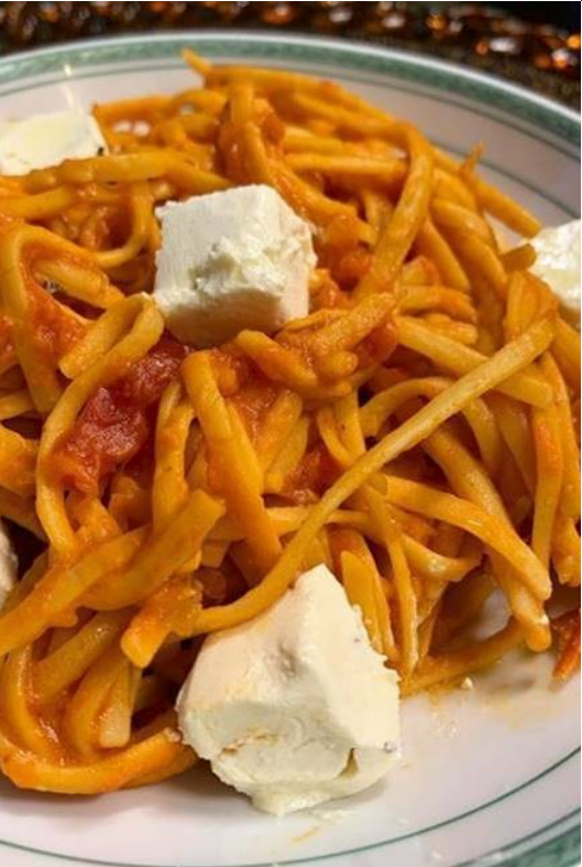Linguine Pomodoro with Goat Cheese Recipe – Belle Cheese Board.com
